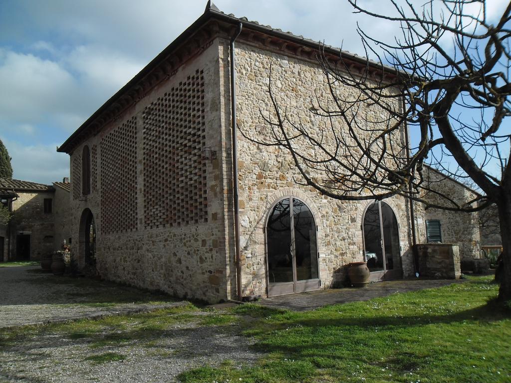 Agriturismo Santa Croce San Gimignano Buitenkant foto