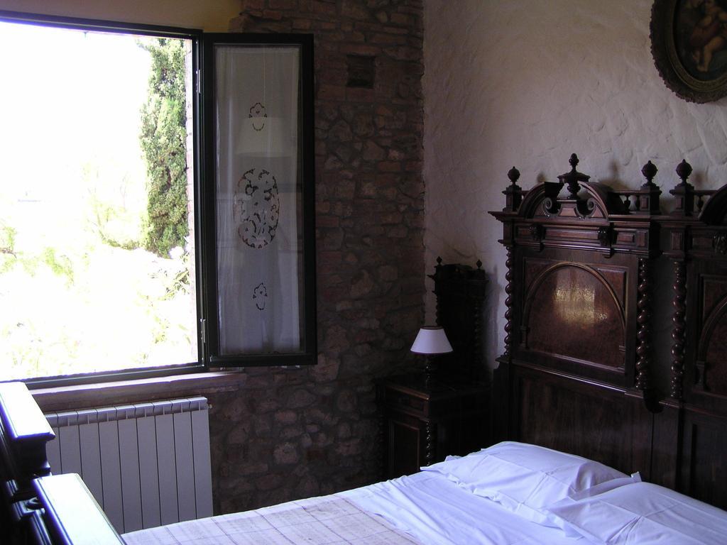 Agriturismo Santa Croce San Gimignano Kamer foto
