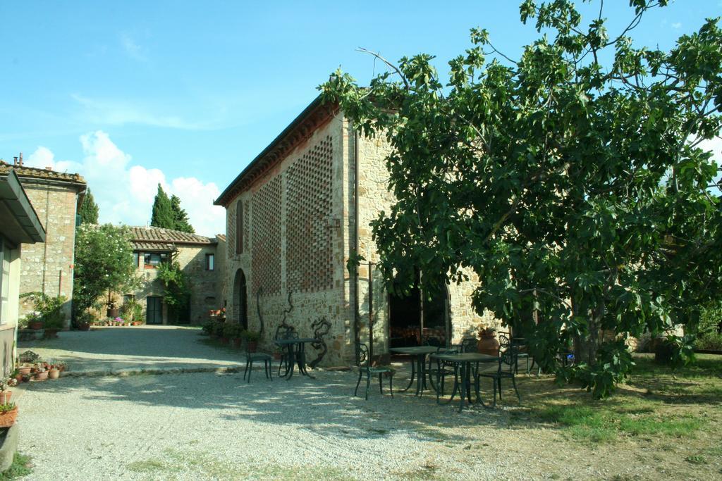 Agriturismo Santa Croce San Gimignano Buitenkant foto